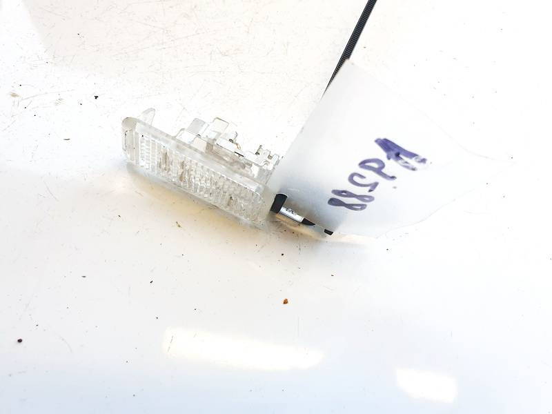 893971632 Audi Q7 2006 Interior lighting