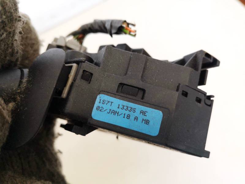 1S7T13335AE Ford Mondeo 2002 Indicator Switch (Light Stalk) - Thumbnail 3