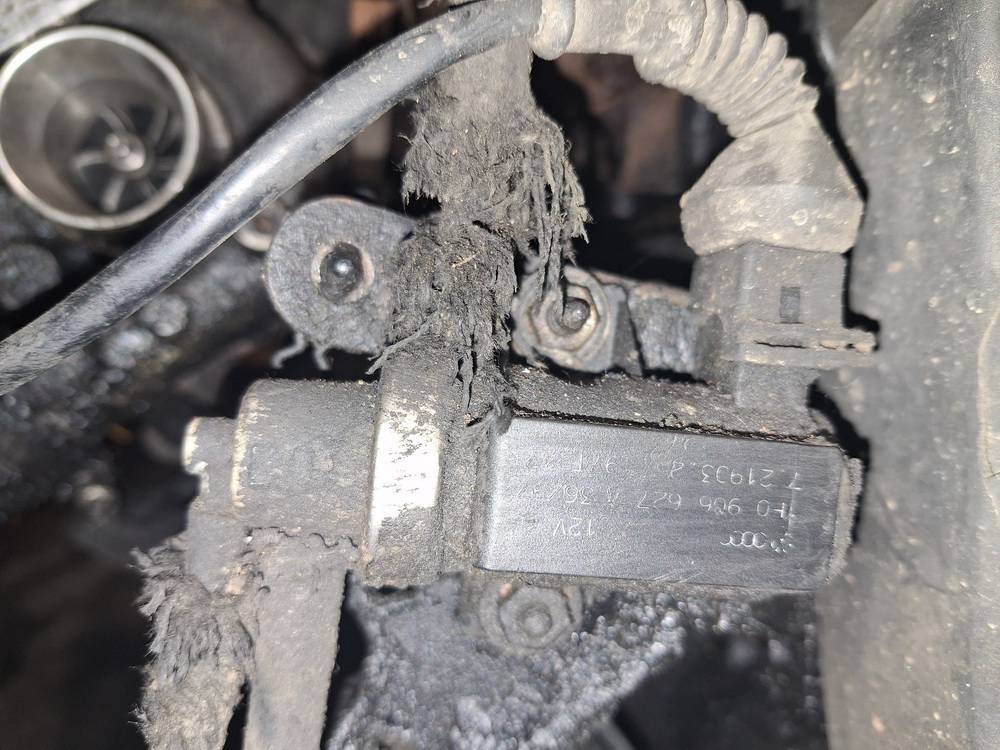 1H0906627A Audi A4 1997 CAPTEUR PRESSION TURBO - Thumbnail 3