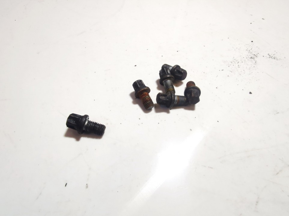 Mitsubishi Lancer 2011 Śruba koła zamachowego