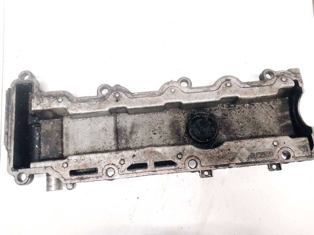 13101754 Opel Zafira 2002 Valve cover