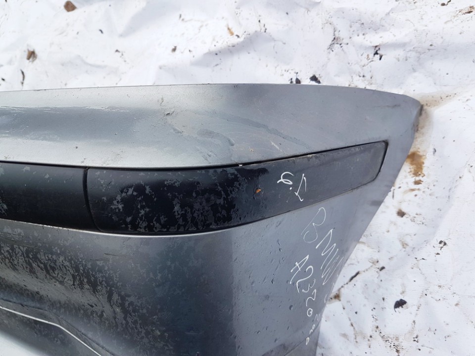 BMW 3-Series 2004 Listwa zderzaka - TYLNE PRAWE