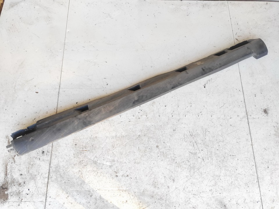3C0853855 Volkswagen Passat 2006 Left Sill Moulding