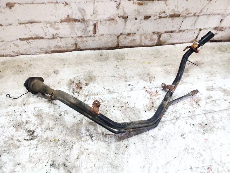 Ford Mondeo 2002 fuel filler neck