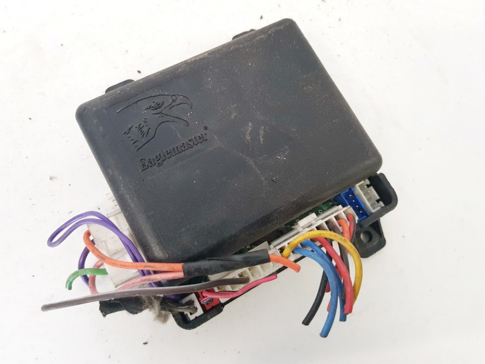 97RA0103516 Alfa-Romeo 166 1998 Other computers