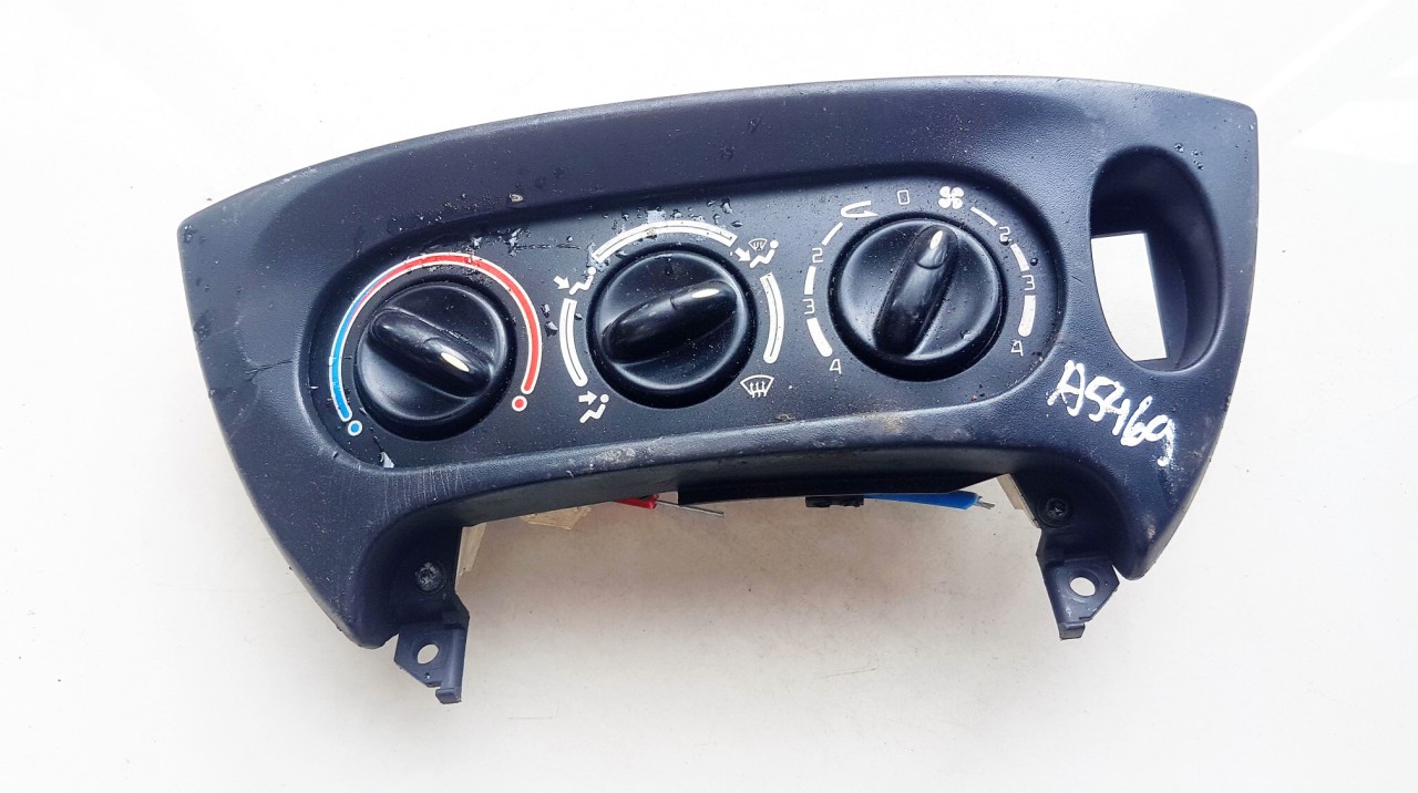 662370R 101853 Climate Control Panel (heater control switches) Renault