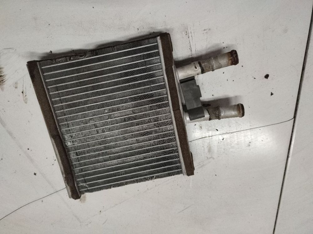 Volkswagen Polo 2009 Salono peciuko radiatorius