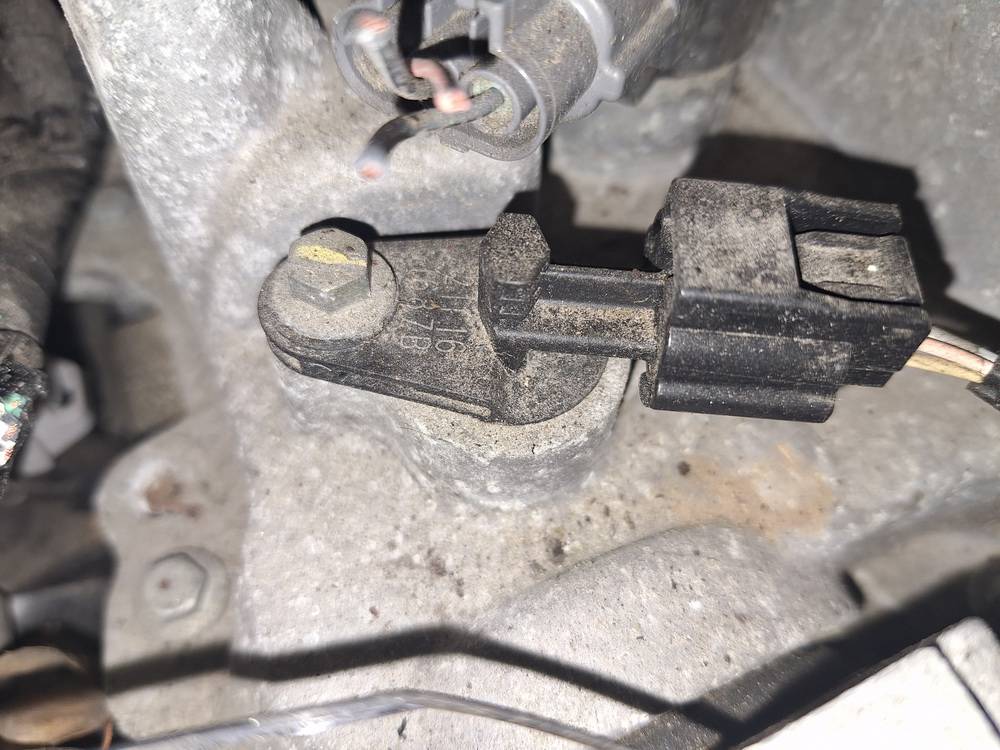 2111616875 Renault Clio 2016 Camshaft position sensor