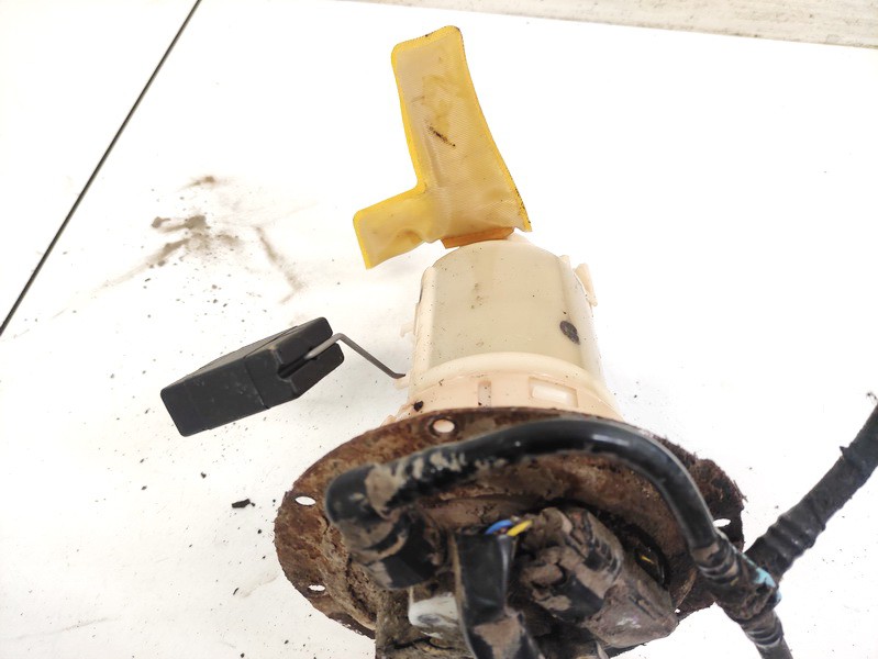 USED USED Electric Fuel pump Pontiac Vibe 2004 1.8L 27EUR EIS01564565