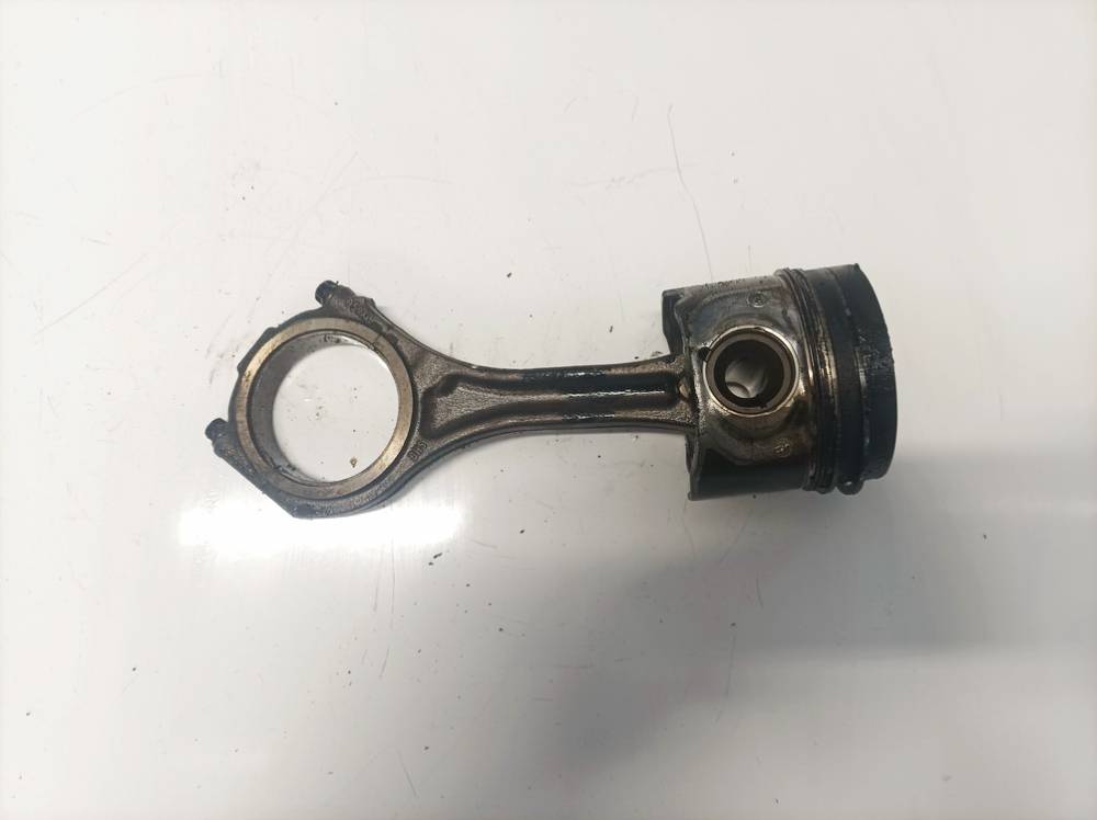059AB Audi A6 2005 Piston and Conrod (Connecting rod)
