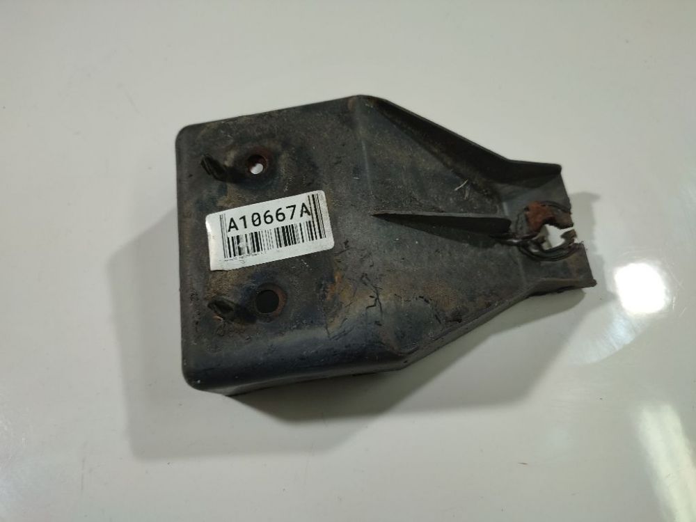 7701695351 Renault Master 2002 Bumper mounts (BUMPER BRACKET) - FRONT RIGHT