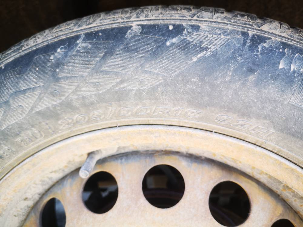 5X100 Volkswagen Golf 2002 Tin ring set R16 - Thumbnail 6