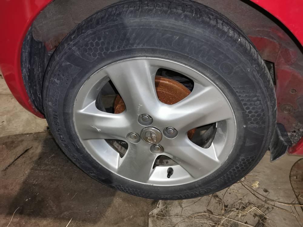 4X100 Toyota Yaris 2007 Komplet Kół Zimowych R15 - Thumbnail 2