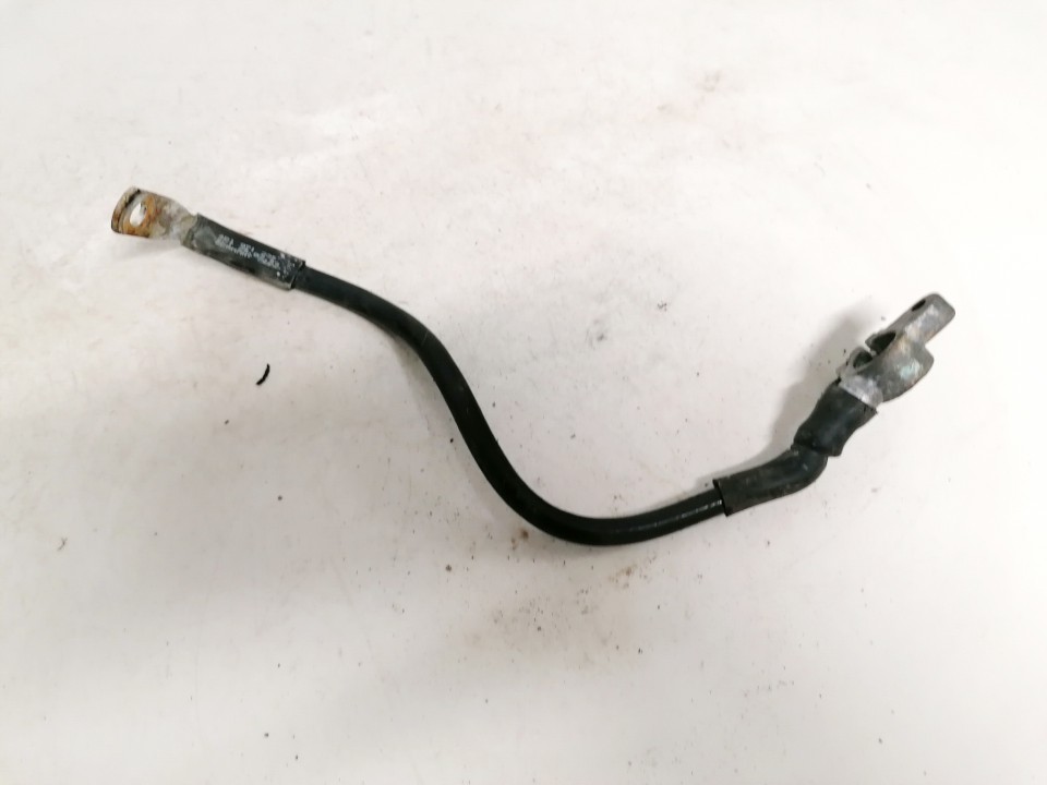 4B1971235 Audi A6 2002 battery terminal