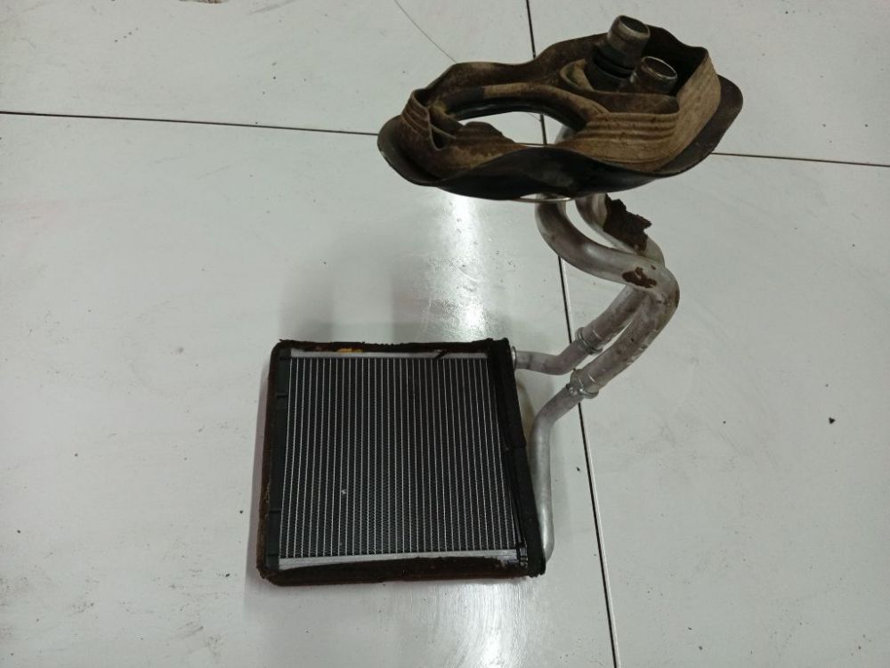 3C0819031 Volkswagen Passat 2006 Salono peciuko radiatorius