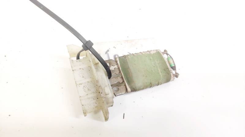 Opel Vectra 2002 Peciuko reostatas (ezys) (ventiliatoriaus rele)