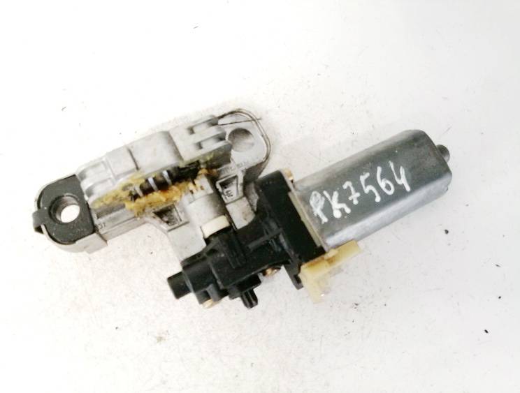 B393000287 Skoda Octavia 2006 Sedynes varikliukas P.K.