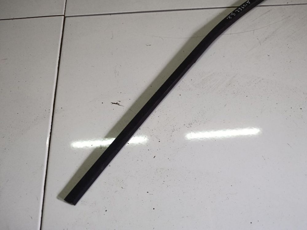 Skoda Fabia 2005 Door-Drop Glass - REAR LEFT - Thumbnail 2