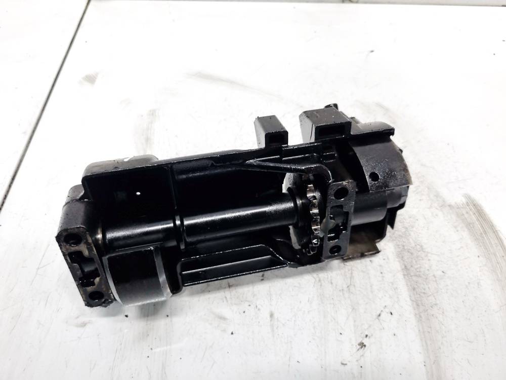 059103337B Audi A4 1998 Pompa oleju - Thumbnail 3