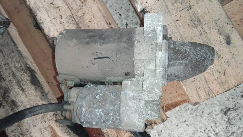 0001107417 Ford Focus 2004 Startti