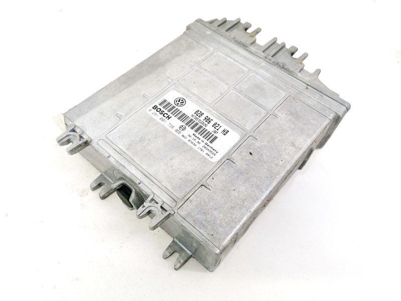 028906021HB Ford Galaxy 1999 CALCULATEUR MOTEUR