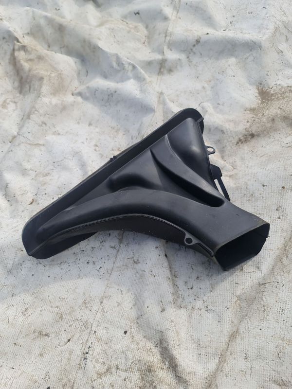 1J1819063A Volkswagen Golf 1999 Air Intake Panel - Thumbnail 2