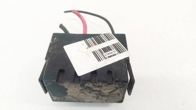 9656984480 Peugeot 207 2010 Fuse box