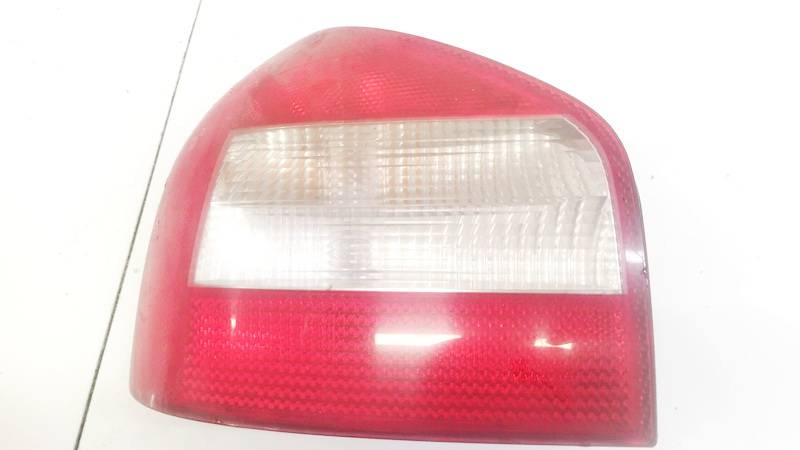8L0945095B Audi A3 2000 PILOTO, Luz trasera - de freno - TRASERA IZQUIERDA