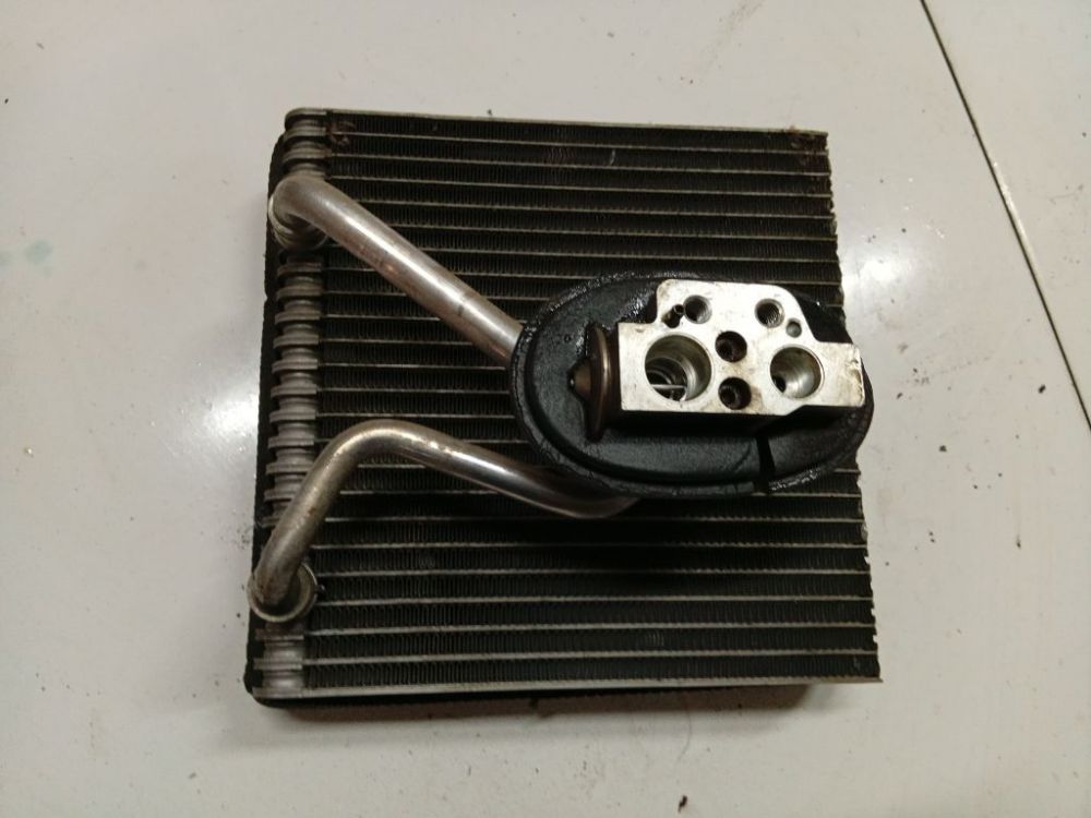 Audi A3 2004 Chłodnica klimatyzacji