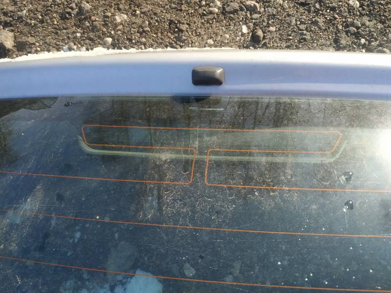 Toyota Yaris 2006 Dodatkowe światło stopu