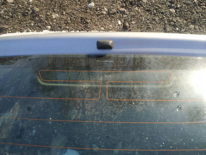 Toyota Yaris 2006 Papildomas stop zibintas - Thumbnail 2