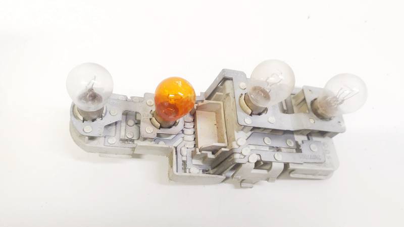 Audi A3 2000 Lampenträger Rücklicht Rückleuchte innen Heckklappe - Thumbnail 2