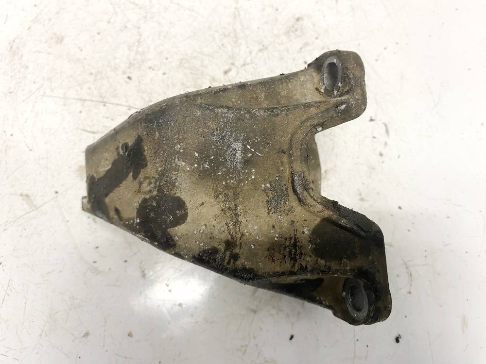 8D0399113AB Audi A4 1997 Engine Mount Bracket and Gearbox Mount Bracket