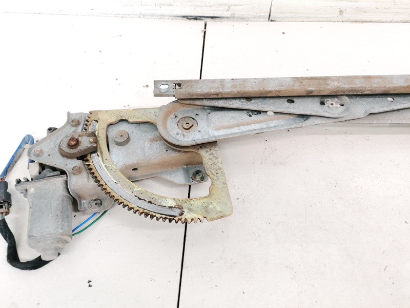 Kia Sorento 2005 Durvju loga pacēlājs - PRIEKŠA PA LABI - Thumbnail 2