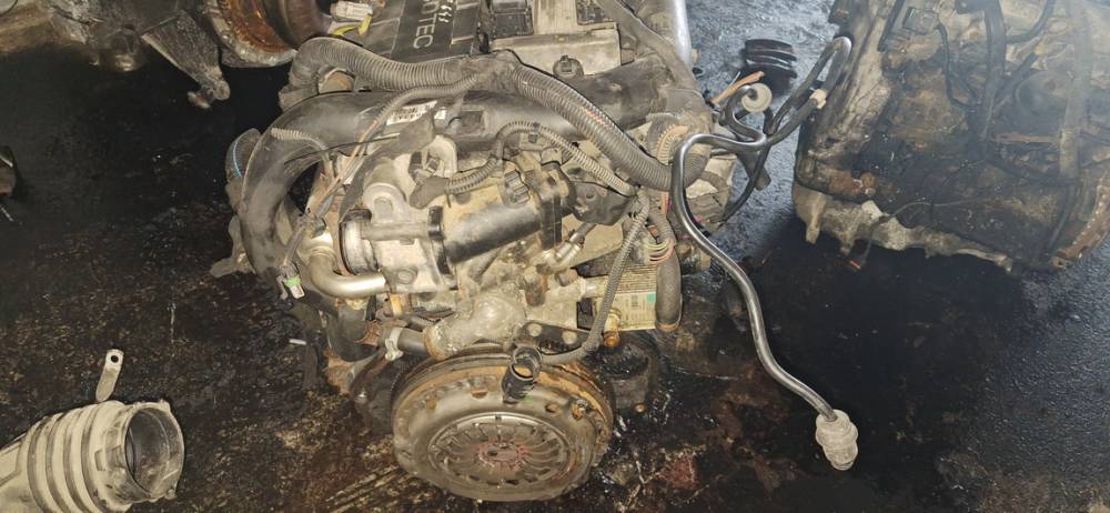 Z17DTH Opel Combo 2007 Engine - Thumbnail 3