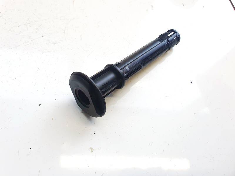 8E0881920 Volkswagen Touareg 2005 Wykończenie wnętrza (plastikowe elementy) - Thumbnail 3