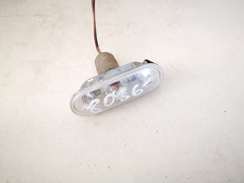 1J0949117 Seat Toledo 2000 Clear Side Repeaters - FRONT RIGHT