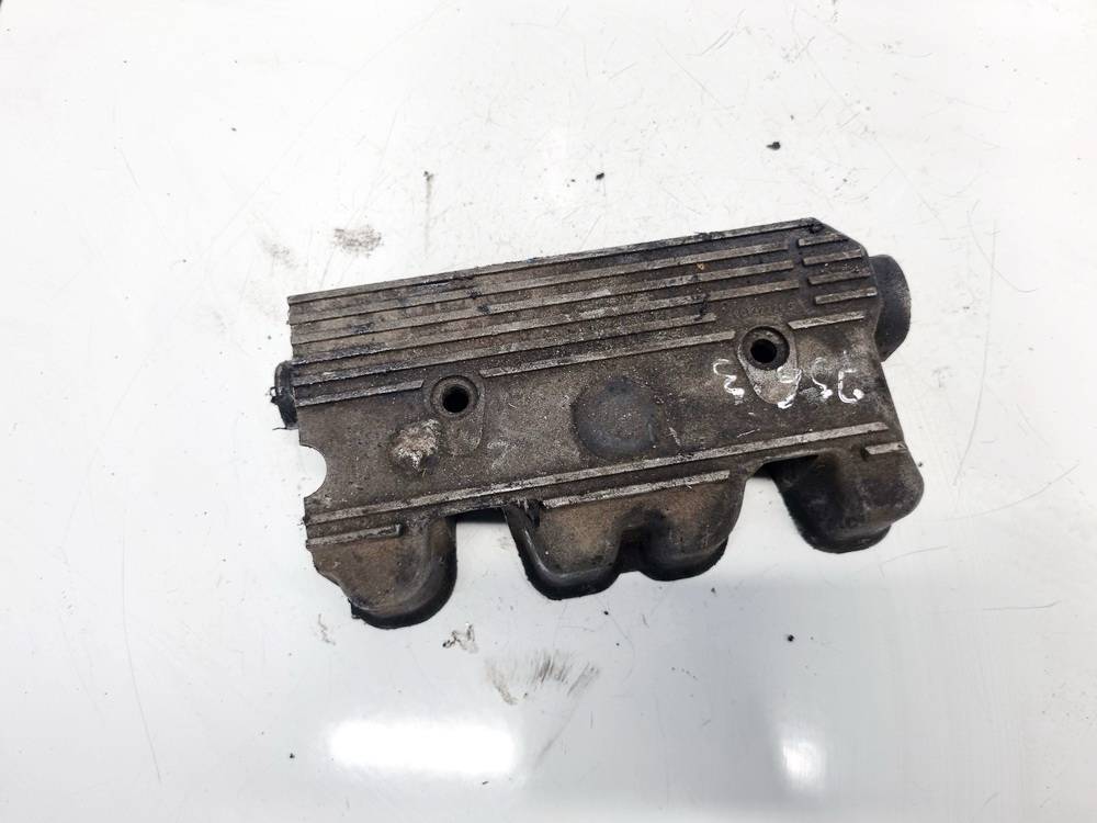 90132226 Jeep Grand Cherokee 2000 Tapa de balancines