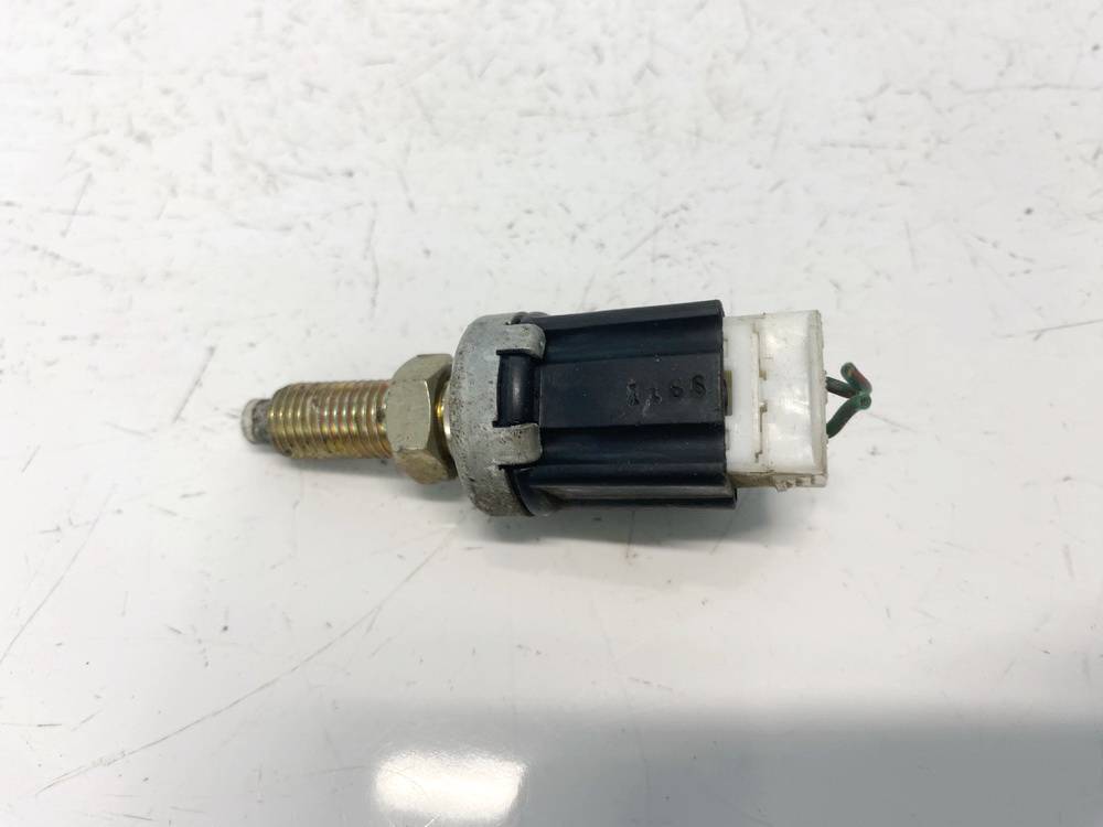Toyota Yaris Verso 2000 Brake Light Switch (sensor) - Switch (Pedal Contact)
