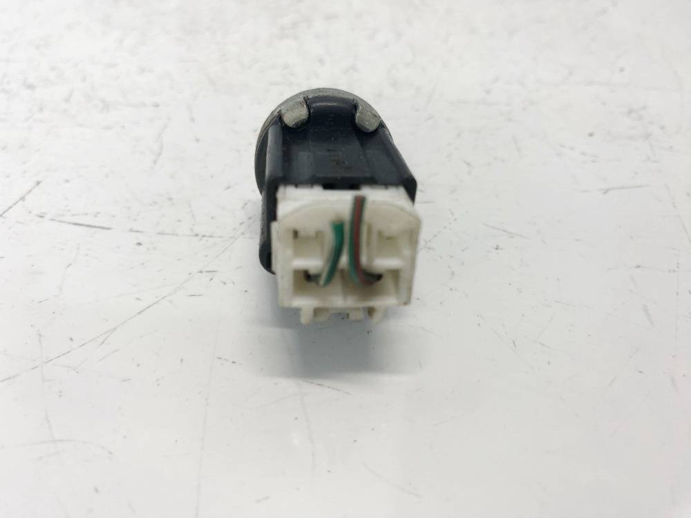 Toyota Yaris Verso 2000 Interruptor sensor del pedal de freno - Thumbnail 3