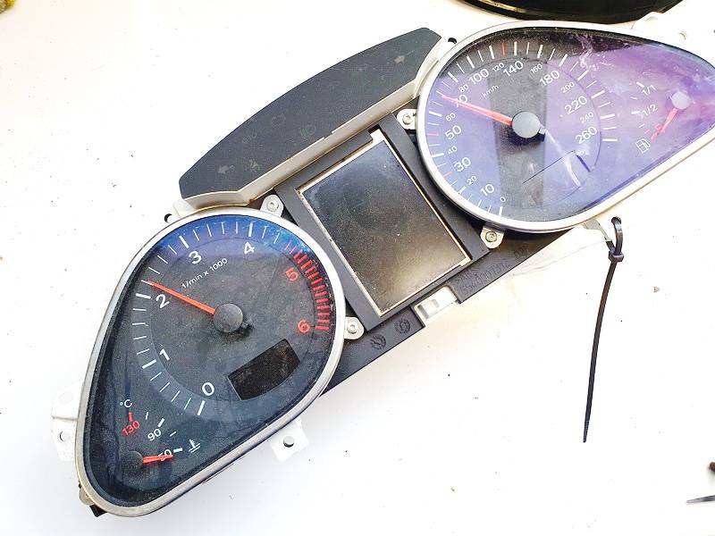 5550007301 Audi Q7 2006 Speedometers - Cockpit - Speedo Clocks Instrument