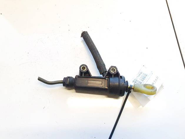 6758822 BMW 1-Series 2006 Master clutch cylinder - Thumbnail 2