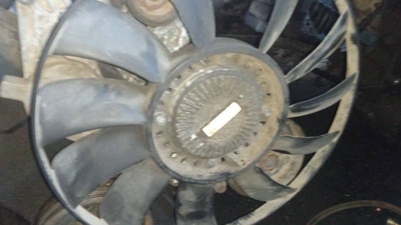 058121350 Audi A4 1995 Viskokytkin