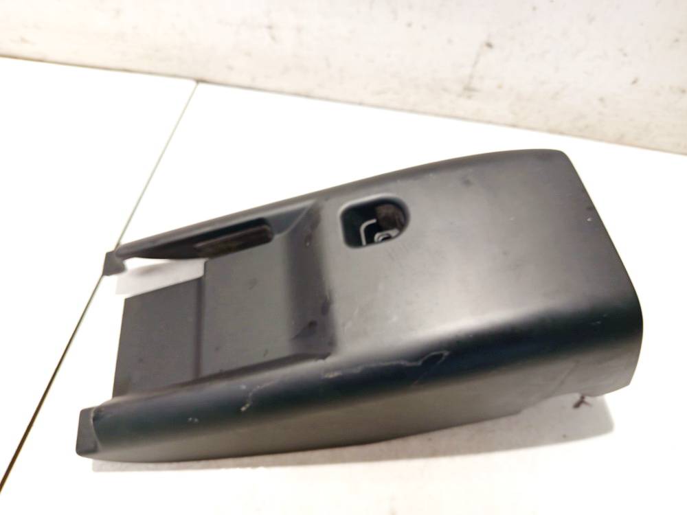 3C0858625A Volkswagen Passat 2006 Stūres vārpstas apakšējais apdares panelis