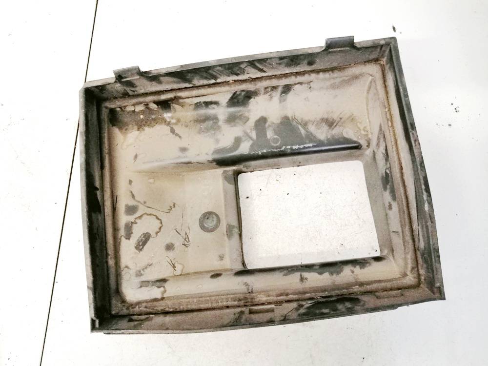 1J1819640B Volkswagen Golf 2000 Air filter box - Thumbnail 2