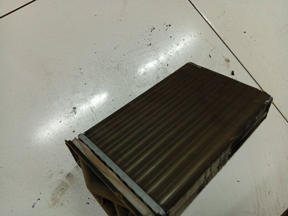 Volkswagen Golf 2000 Heater radiator (heater matrix) - Thumbnail 4