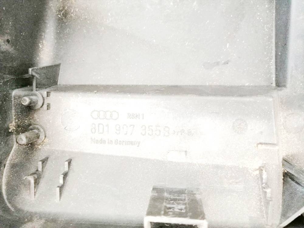 8D1907355B Audi A6 1997 Fuse Box Cover - Thumbnail 3