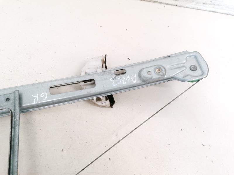 Ford Focus 2001 Door Lock Mechanism - REAR LEFT - Thumbnail 3
