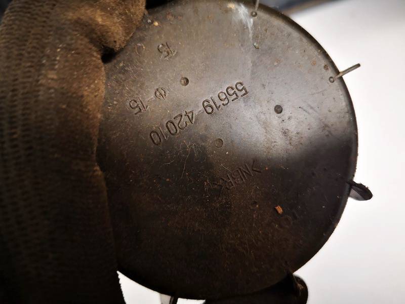 5561942010 Toyota RAV-4 2009 Автомобильный держатель кофе - Thumbnail 3