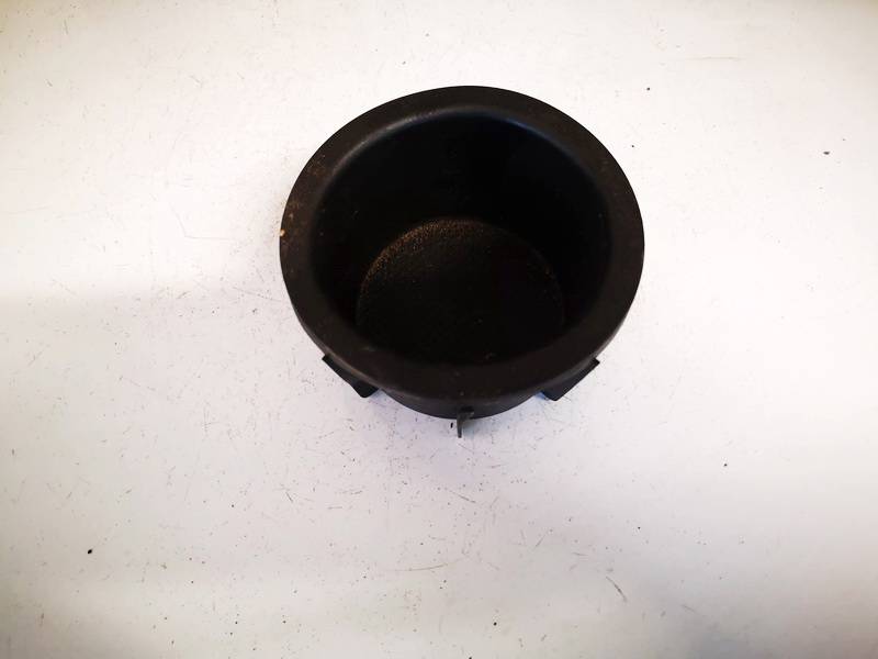 5561942010 Toyota RAV-4 2009 Getränkehalter Becherhalter